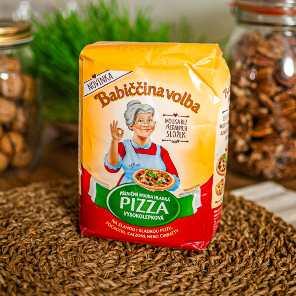 Jak může být mouka na pizzu vysokolepková, když má stejný podíl bílkovin jako hladká mouka? - Babiččina volba